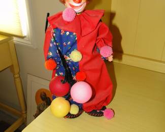 Hella scary clown