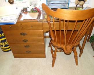 Ethan Allen desk and matching chair