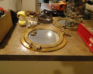 Mirrored port holes