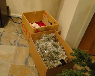 Vintage Christmas decorative items