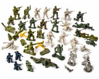 74 VintagePlasticArmyMenLotMarxLouisMarxCoHongKongSoldiers