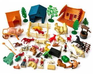 45 VintagePlasticFarmAnimalPlaysetLotBarnFenceAnimalsFiguresAcc