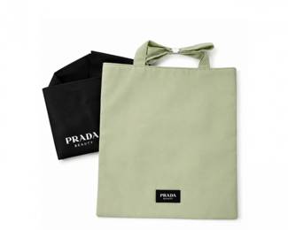 35 PradaBeautyGreenRecycledToteShoppingBag