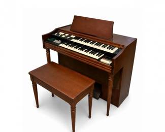 155 VintageWurlitzerDualKeyboardHomeOrganBenchSet