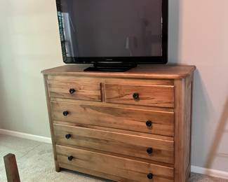 Bassett Dresser