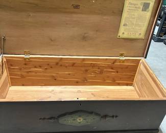 Lane Cedar Chest