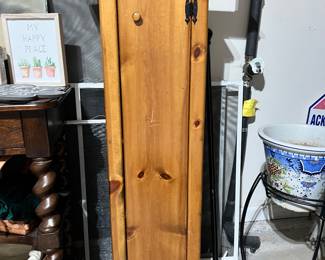 Corner Jelly Cabinet