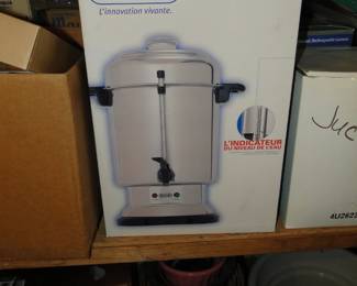 DeLonghi large coffee pot
