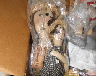 Hearthside collection primitive fabric dolls