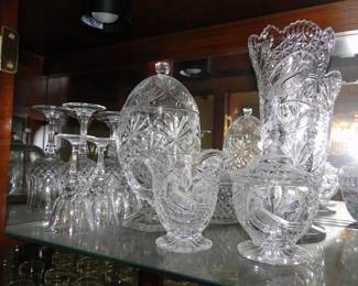 Cut glass pieces