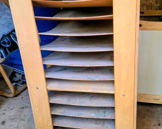 Art drying shelf