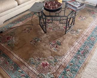 Wool rug. Pet free home 