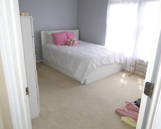 Full bed with storage drawers underneath.  Comes complete