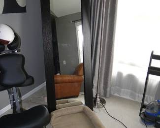 Floor mirror, massage chair, floor lamp, and other things