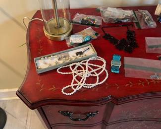 Nice jewelry selections