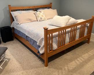King size bed