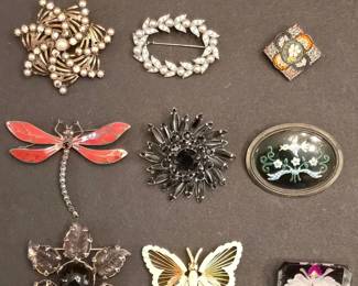 Assorted Vintage Brooches