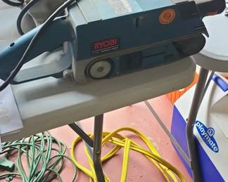 Ryobi BE Type Variable Speed Belt Sander