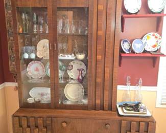 Lane Staccato Brutalist China Cabinet second image