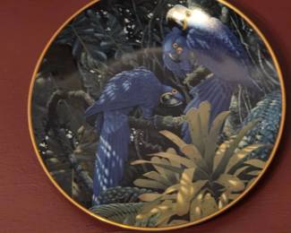 Lenox Miracles of the Rainforest Hyacinth Macaw Collector Plate