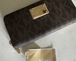 Michael Kors Signature Zip Around Wallet