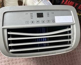 BLACK+DECKER Portable Air Conditioner, 8,000 BTU