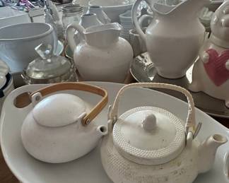 White Ceramic Teapots with Bamboo Handles