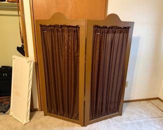 Room divider (2)
