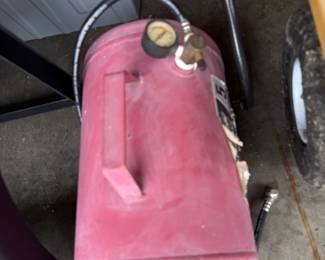Air tank