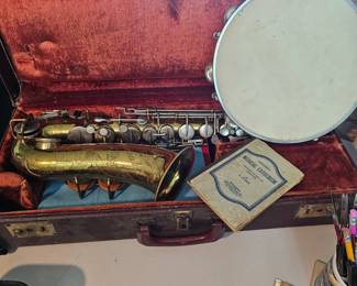 Saxophone 