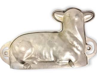 Vintage Metal 2 Piece Lamb Mold