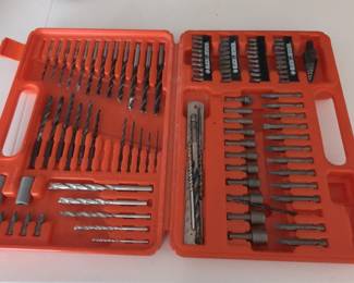 Black & Decker 100-Piece Drill and Driver Bit Set