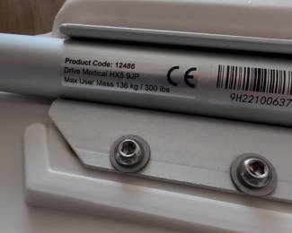 Drive Medical HX5 9JP Shower Chair
