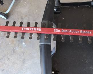Craftsman 20-inch Dual Action Hedge Trimmer