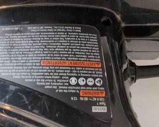 Black & Decker BV3100 Electric Blower/Vacuum