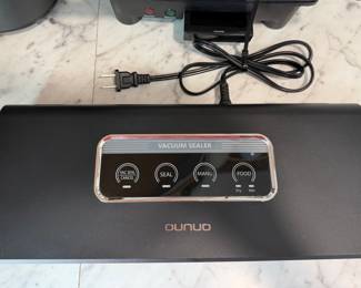 OUNUO Vacuum Sealer