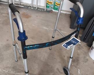 Drive Medical Deluxe Trigger Release Folding Walker with Wheels