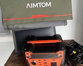 AIMTOM 155Wh Portable Power Station with Solar Charger