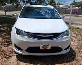 2020 Chrysler Pacifica - 116,999 Miles - Serious Inquiries Only