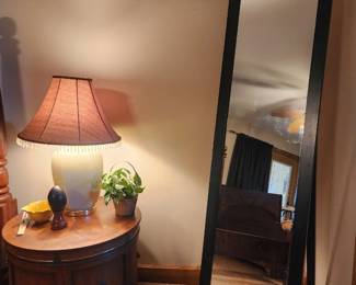 Full size dressing mirror
