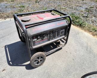 Predator 4000 watt generator