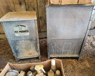 Automatic feeders