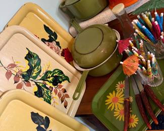 VINTAGE KITCHEN