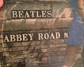 BEATLES VINYL
