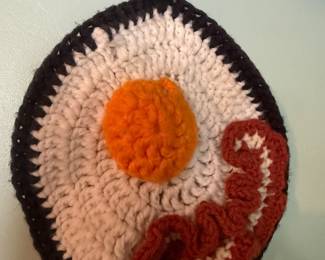 OK THIS EGG & BACON CROCHET POT HOLDER WILL GO FIRST THING!