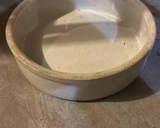 Pottery Bowl....Animal Farm?