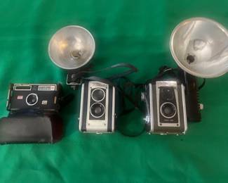  Vintage Kodak Instamatic, Kodak Duaflex II, and Kodak Duaflex IV Cameras 