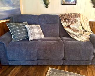 New sofa with power recliners 