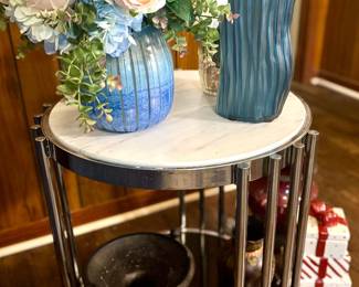 Stylish end tables 