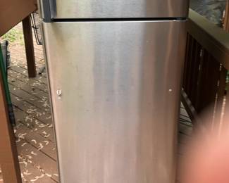 Kenmore Stainless Steel Top-Freezer Refrigerator